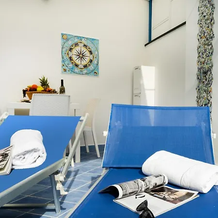 Libeccio - Flat With Terrace And Sea View, Perfect For Up To 3 Guests