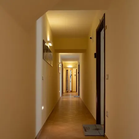 Apartment Libeccio - With Terrace And Sea View