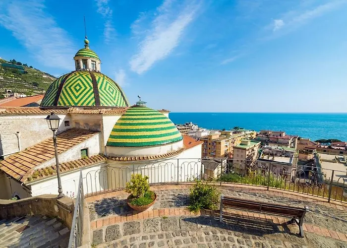 Libeccio - Flat With Terrace And Sea View, Perfect For Up To 3 Guests Майори